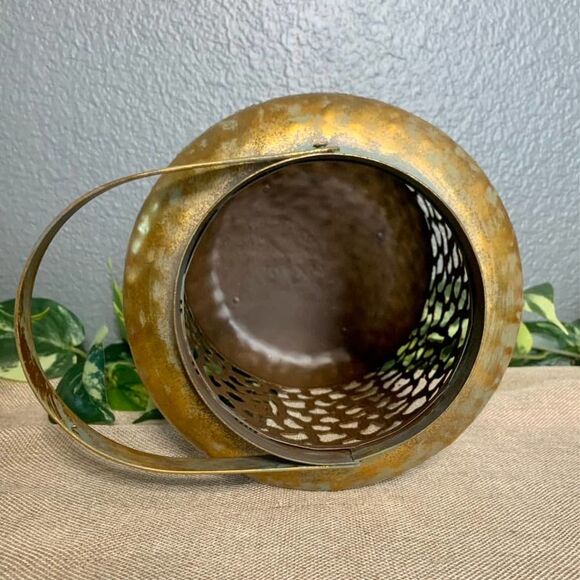 Home Decor Metal Lantern Vase - Vintage Finish - Intricate Open Pattern - Picture 2 of 14